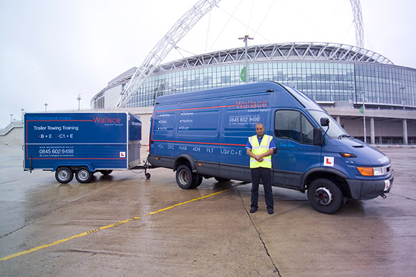 licence required 7.5 vehicle for tonne Truck &  Test  Step Training Driver C1 Three